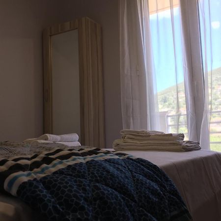 Tsoutsis Apartments Marandokhórion Buitenkant foto