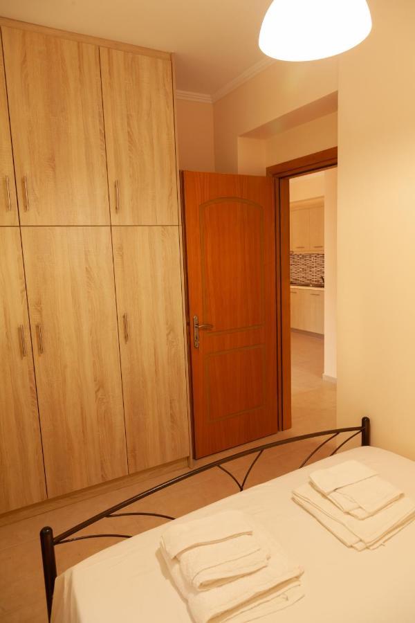 Tsoutsis Apartments Marandokhórion Buitenkant foto