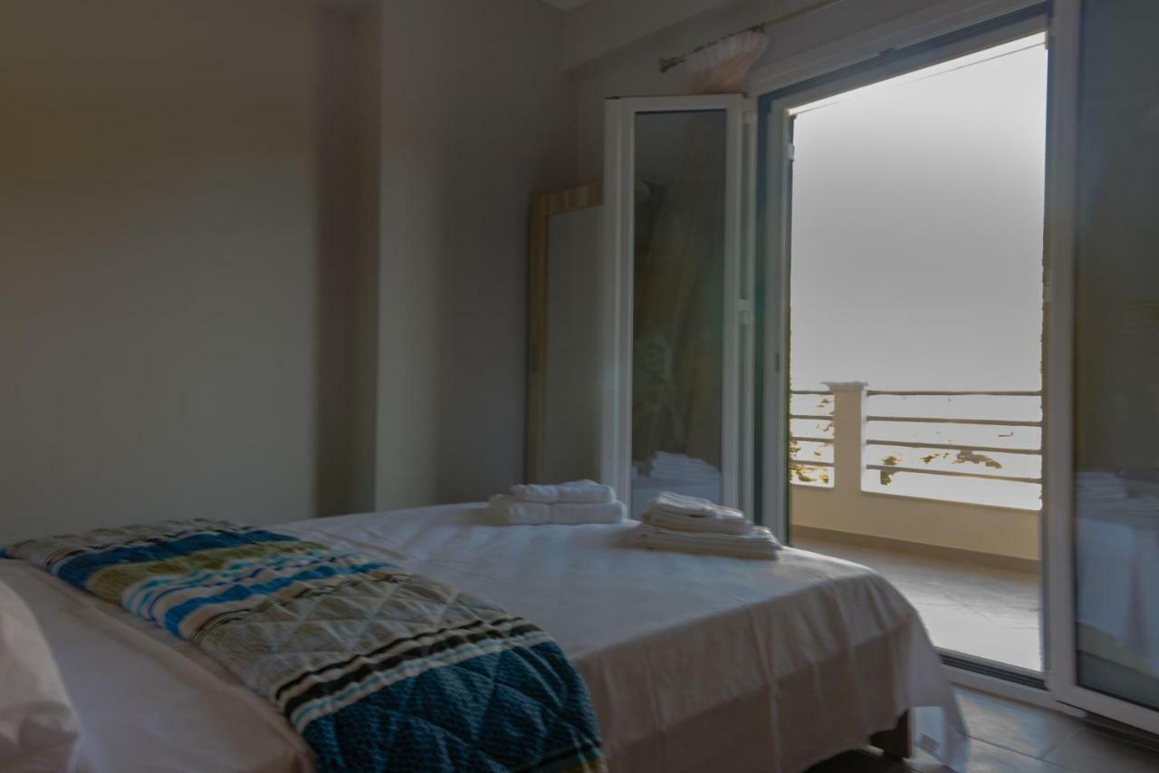 Tsoutsis Apartments Marandokhórion Buitenkant foto